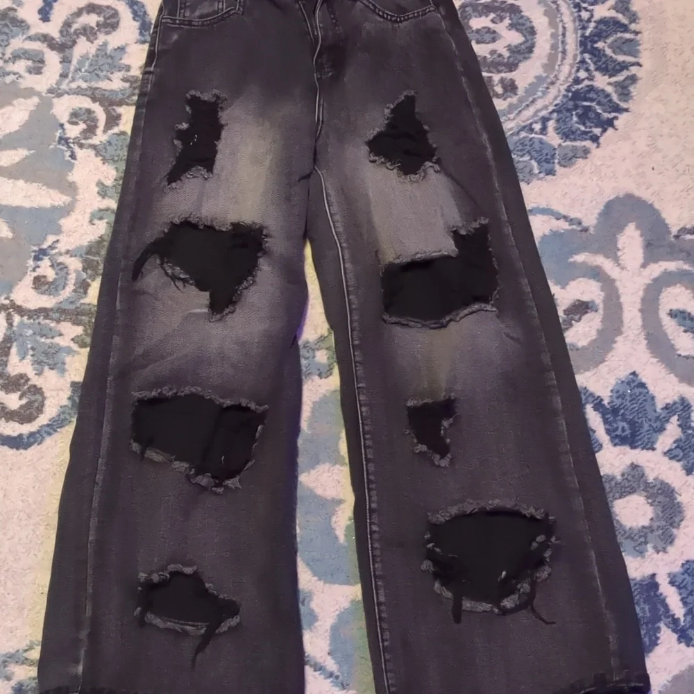 ROMWE Black Denim Jeans - Picture 3 of 3